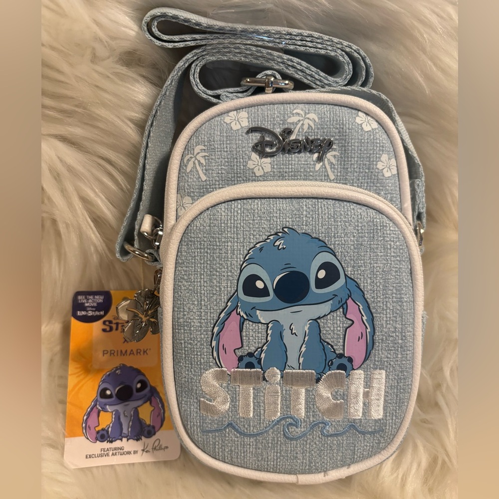 Disney Lilo & Stitch Crossbody Bag Cell Phone Holder NWT